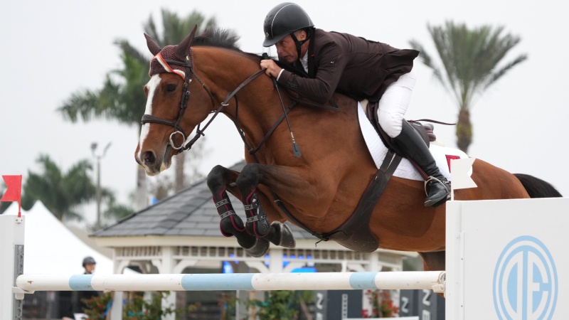 Todd Minikus and Speed Queen Amex Z Dash to Victory in the $37,000 Douglas Elliman Real Estate 1.45m CSI4*