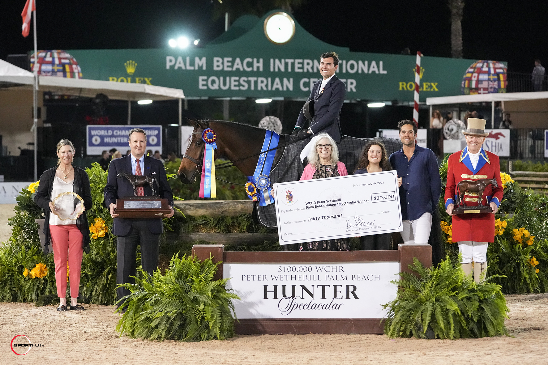 Geoffrey Hesslink Makes Childhood Dream Come True With Victory in the $100,000 USHJA/WCHR Peter Wetherill Palm Beach Hunter Spectacular