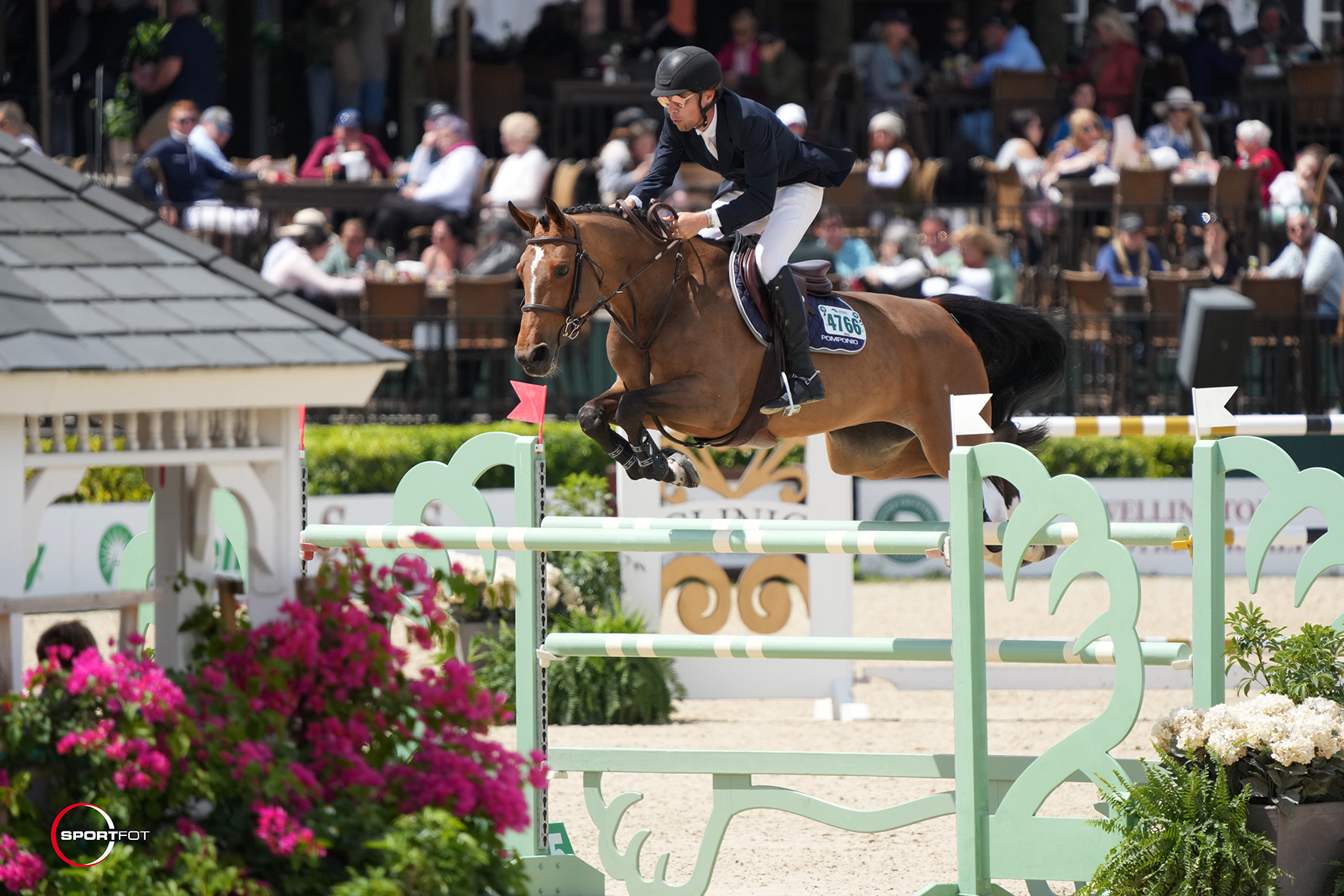 Cook Closes Out WEF 9 with $75,000 CaptiveOne Advisors 1.50m Classic CSI5* Win